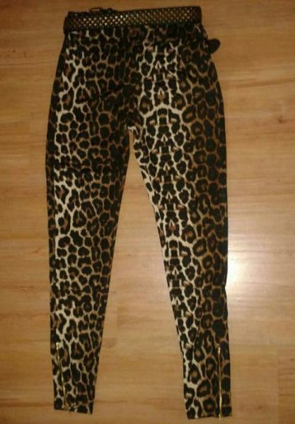 Calça de onça